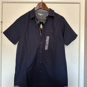 Marc Ecko  button down short sleeve shirt size Small NWT